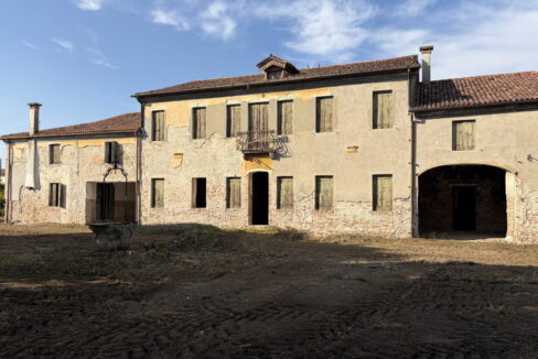 Punto Immobiliare-Agenzia Padova-Casa singola-Stra-12