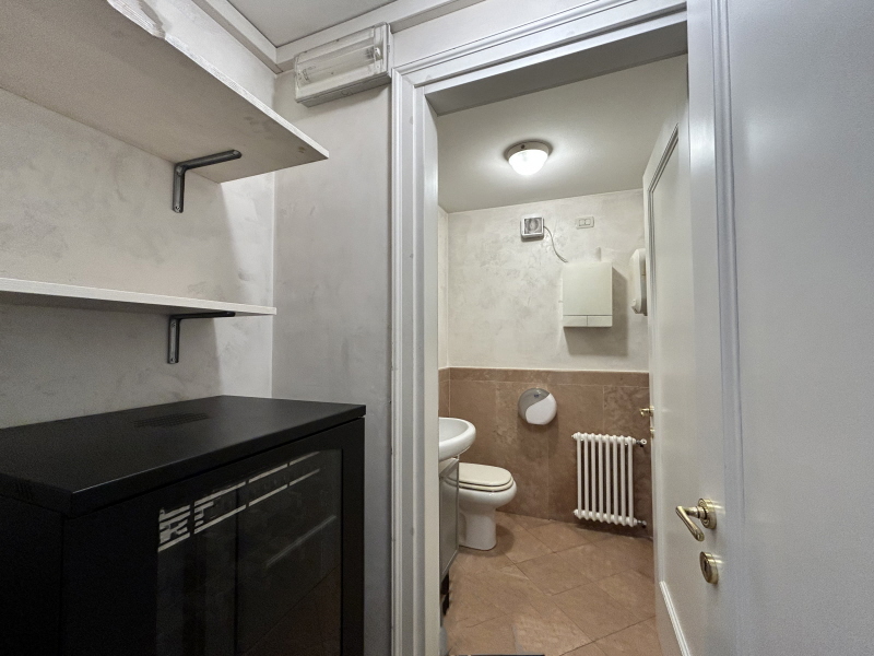 Punto Immobiliare-Agenzia Padova-Negozio-Padova-11