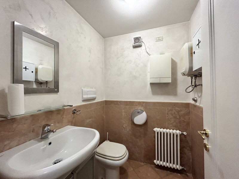 Punto Immobiliare-Agenzia Padova-Negozio-Padova-12