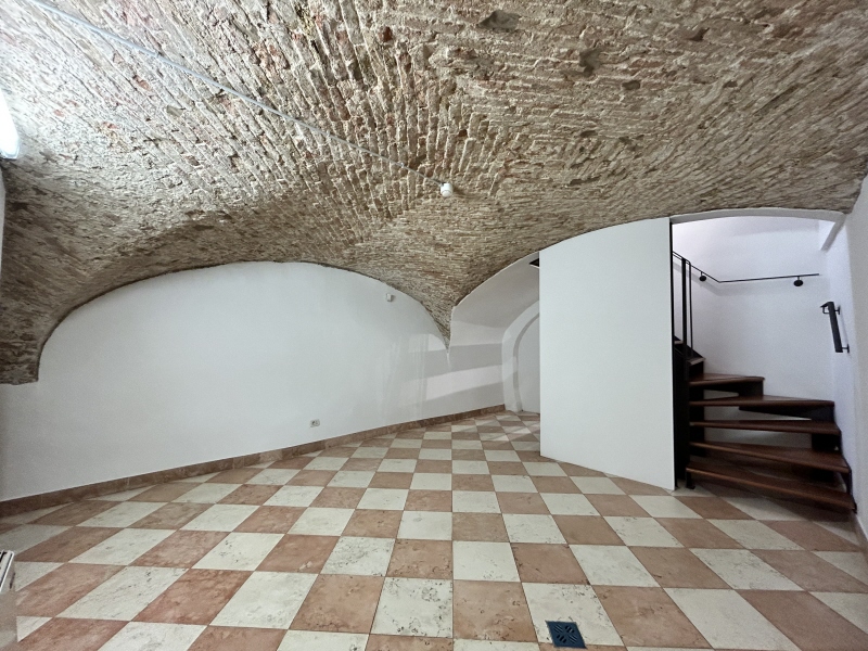 Punto Immobiliare-Agenzia Padova-Negozio-Padova-13