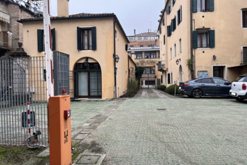 Punto Immobiliare-Agenzia Padova-Posto Auto-Padova-16